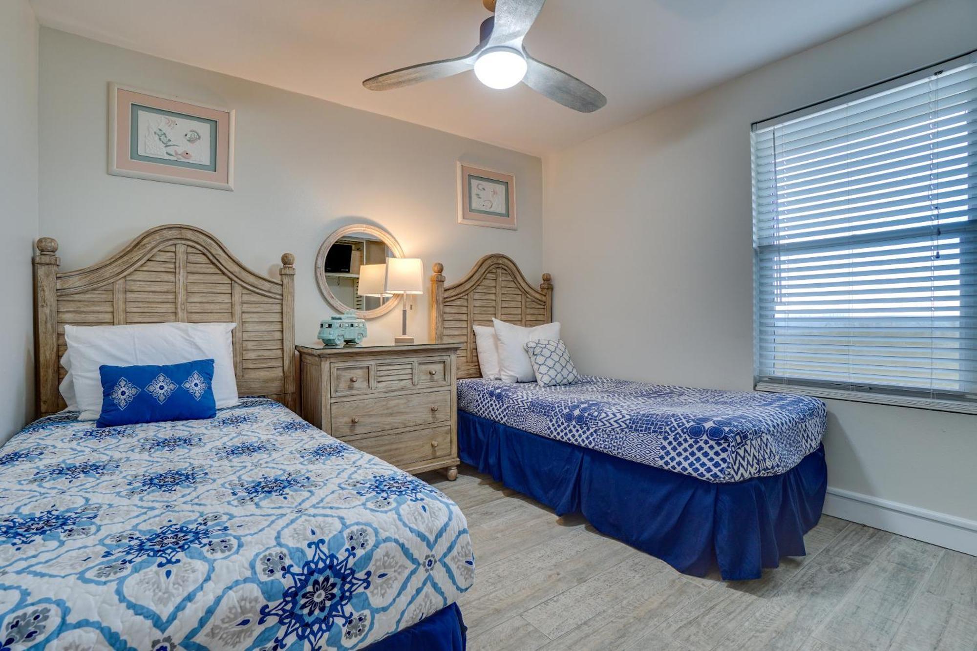 Pelican Beach Resort By Panhandle Getaways Дестин Стая снимка